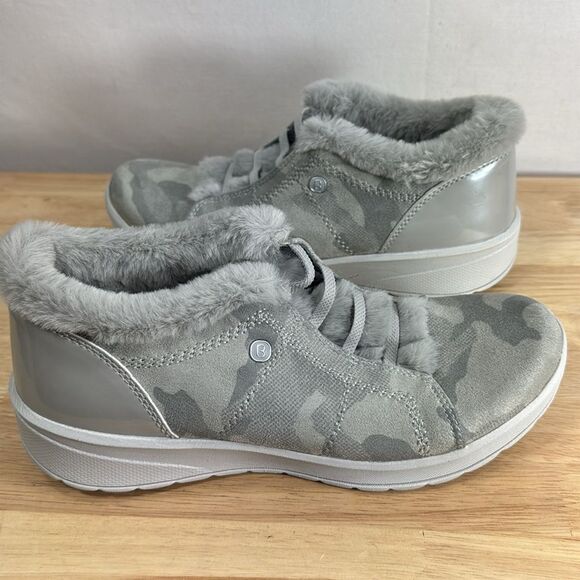 Bzees Women's Golden Bootie- Grey Cameo- Size 8.5 M- NIB - Picture 5 of 6